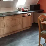 Bei Oparius Гандеркезее