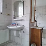 Bei Oparius *